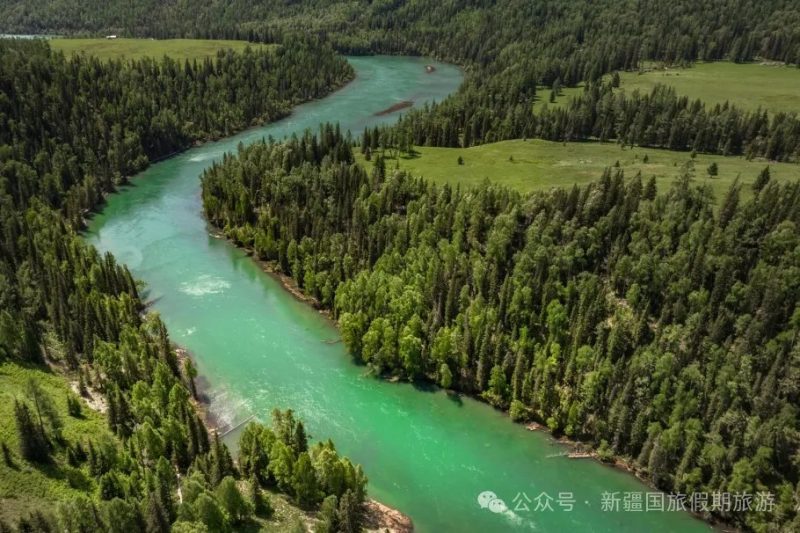 新疆旅游攻略-11天北疆全景一次看够!5钻住宿+疆内飞机转点,颠覆你对跟团游的想象!-新疆中国国旅